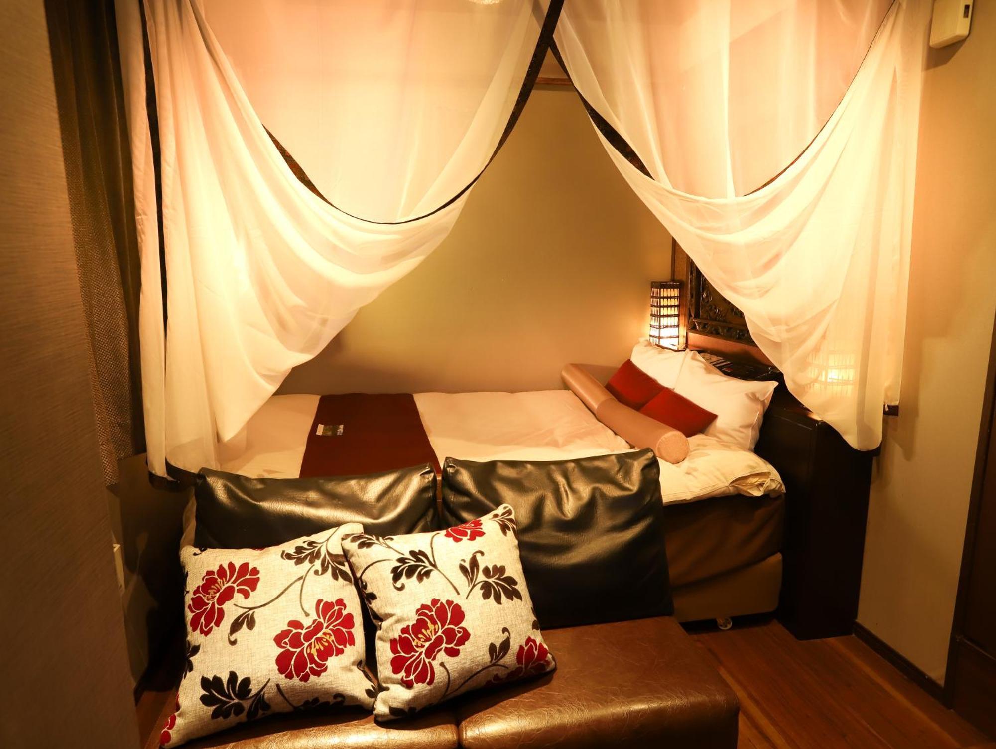 Hotel K6 Osaka Namba (Adults Only) Kültér fotó